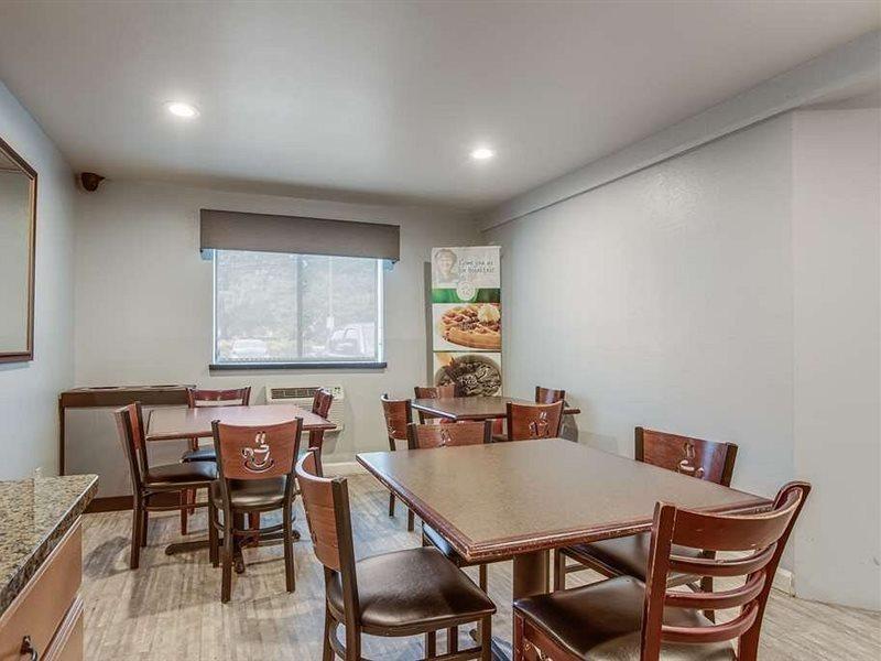 Quality Inn Atlanta Airport-Central College Park Ngoại thất bức ảnh
