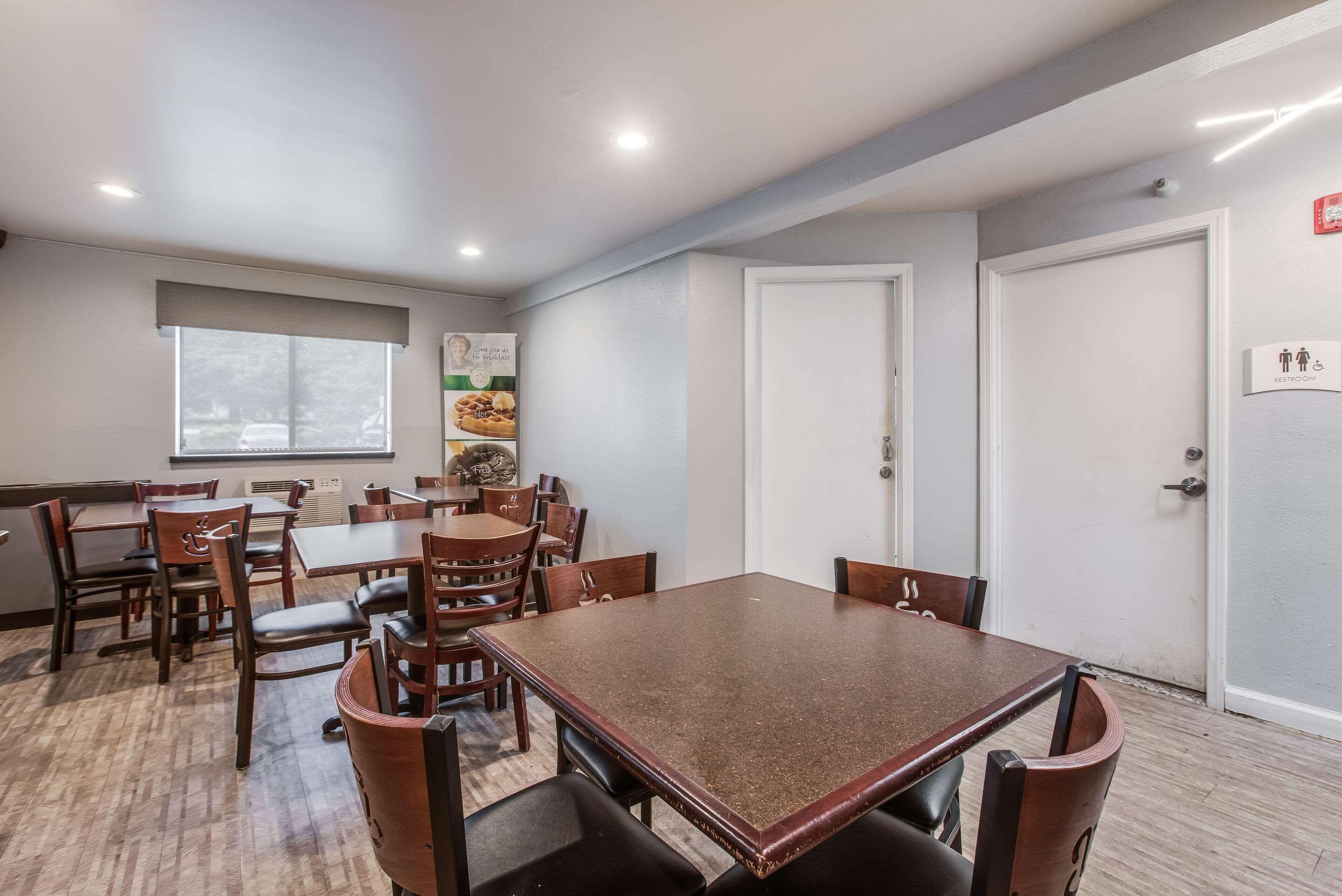 Quality Inn Atlanta Airport-Central College Park Ngoại thất bức ảnh